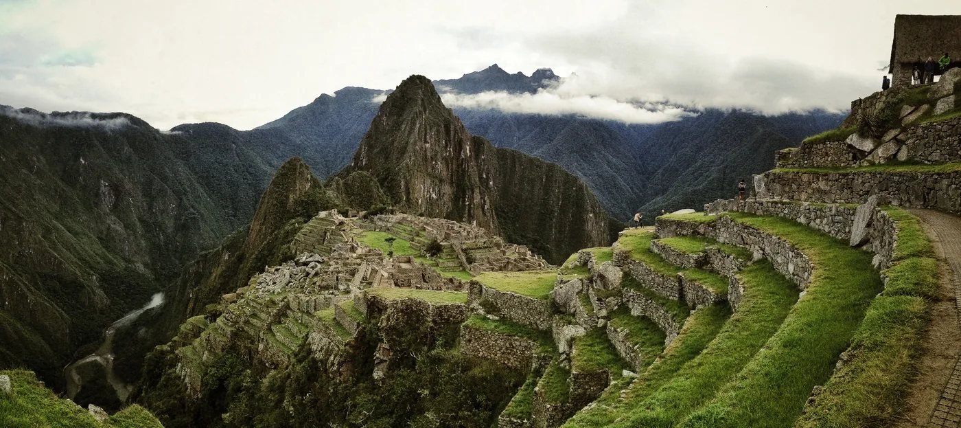 Choosing best machu picchu circuit guide cover