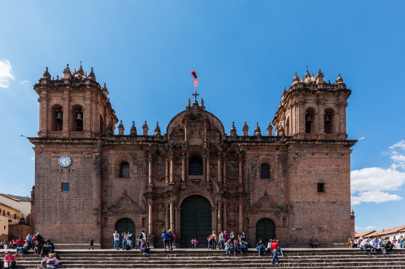 Visitors on the steps of Cusco Cathedral on the Plaza de Armas